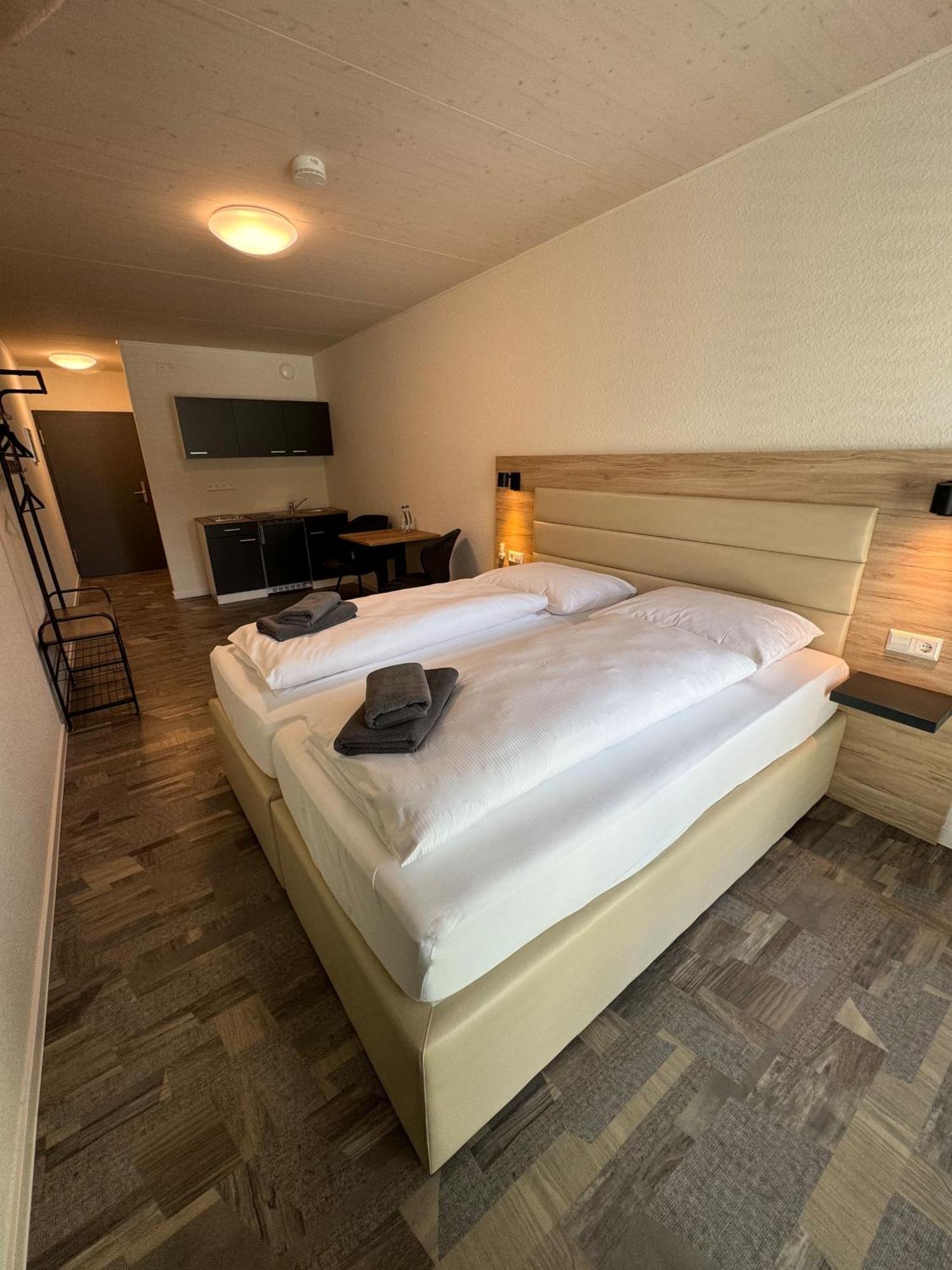 Hotel Lijo, Bei Basel Steinen  Exteriör bild