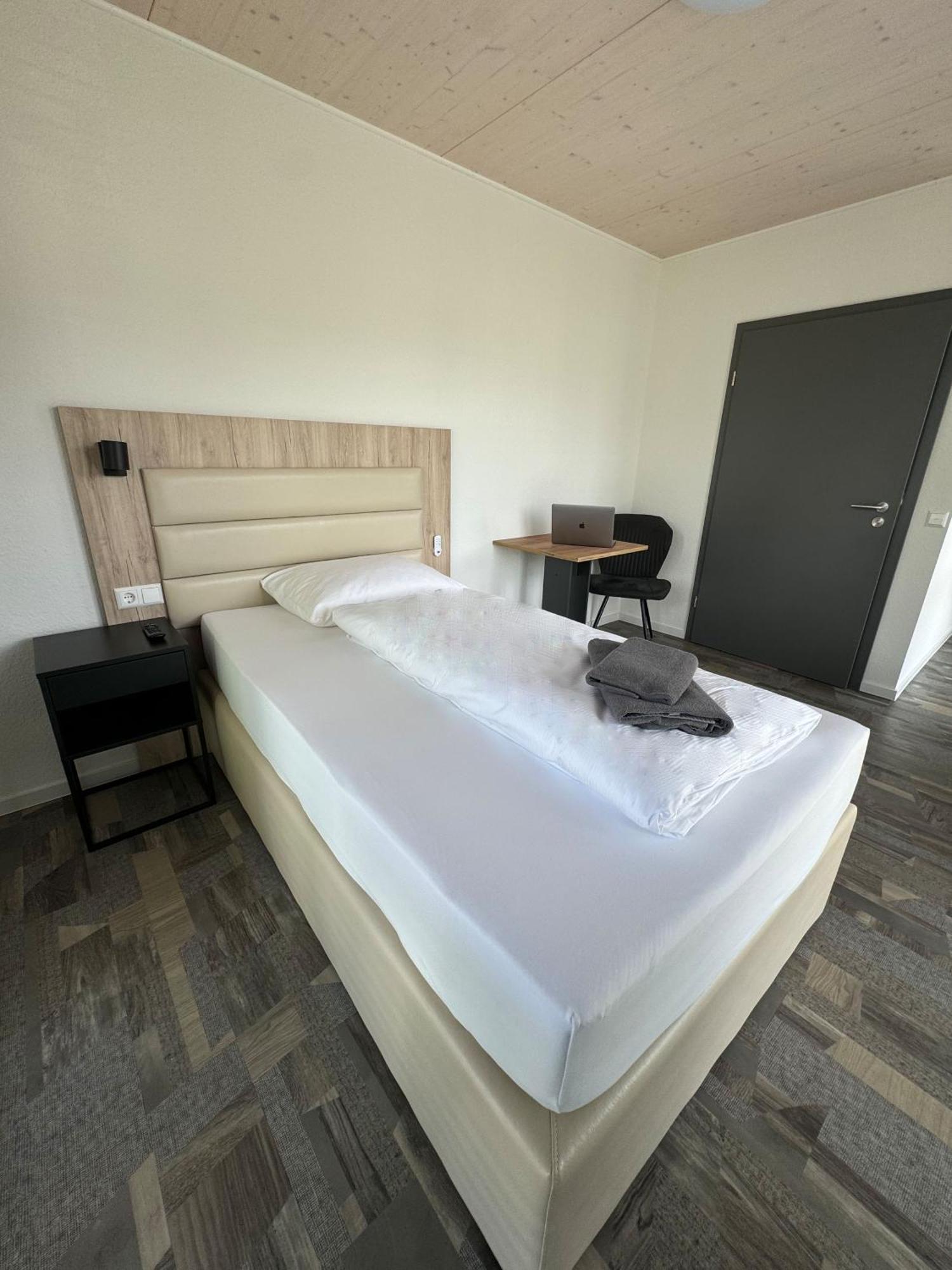 Hotel Lijo, Bei Basel Steinen  Exteriör bild