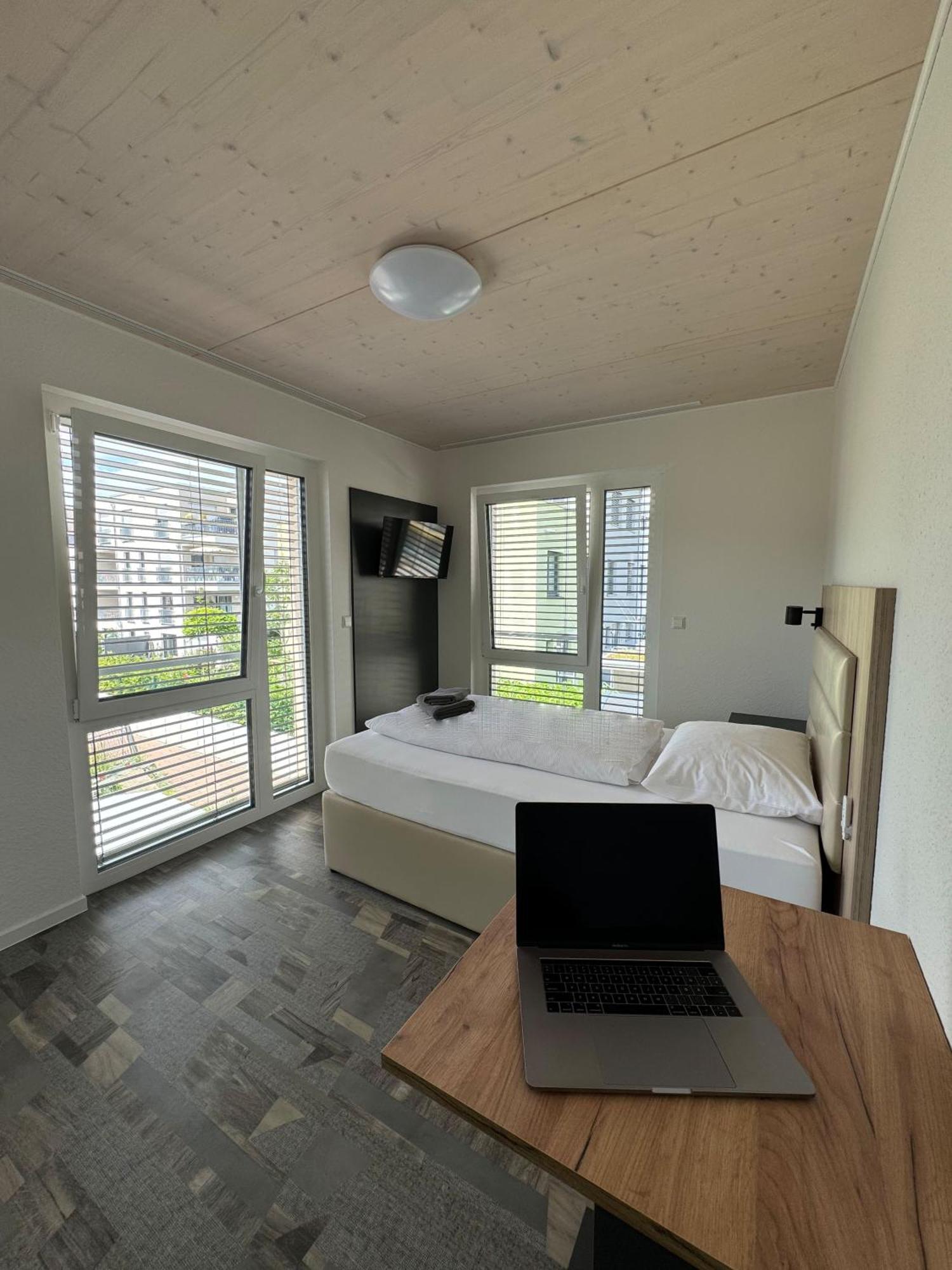 Hotel Lijo, Bei Basel Steinen  Exteriör bild